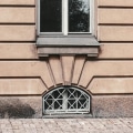 Why Timber Frame Homes Benefit From Professional Window Tinting In Sunshine Coast